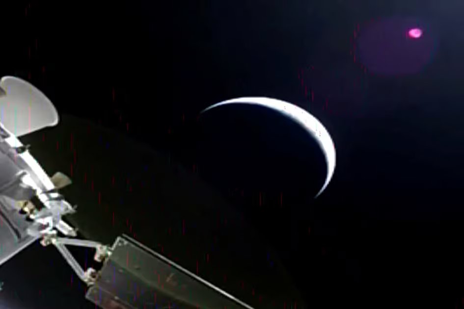 Watch: Sharjah centre observes Nasa’s Artemis II historic moon mission