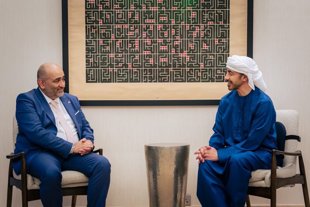 Abdullah bin Zayed, German Bundestag Vice President discuss cooperation, regional developments