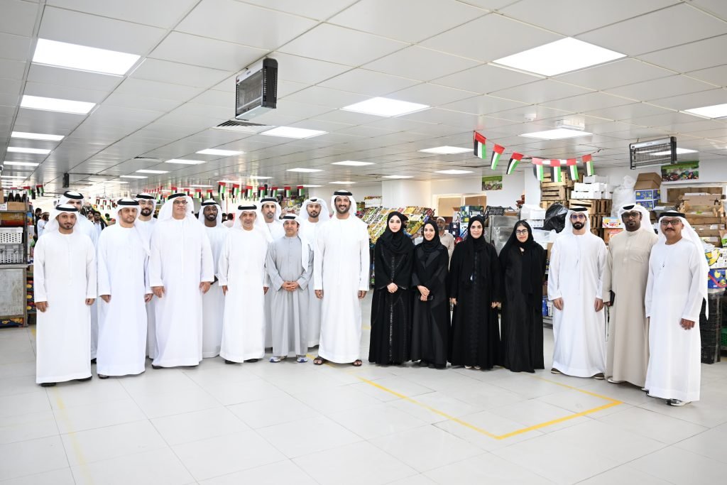 Daily import flow of food commodities proceeding normally: Minister of Economy