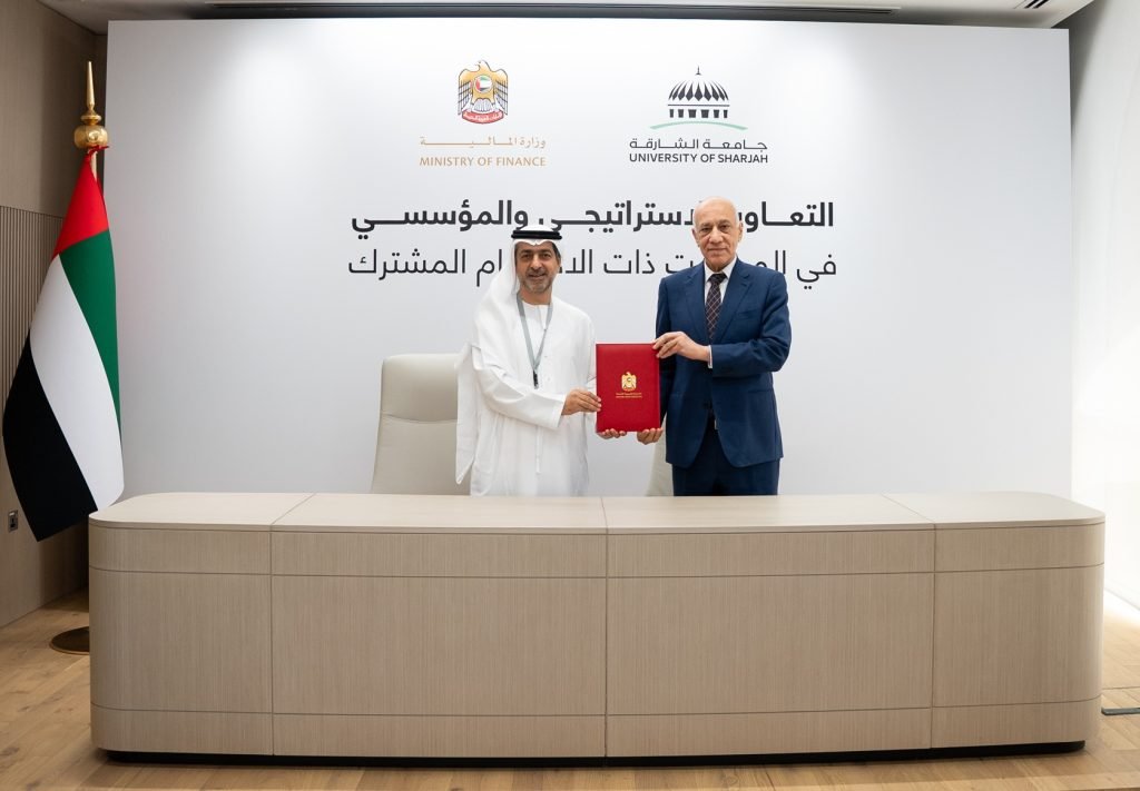 Ministry of Finance signs MoU with University of Sharjah to strengthen cooperation in open data, financial data analytics