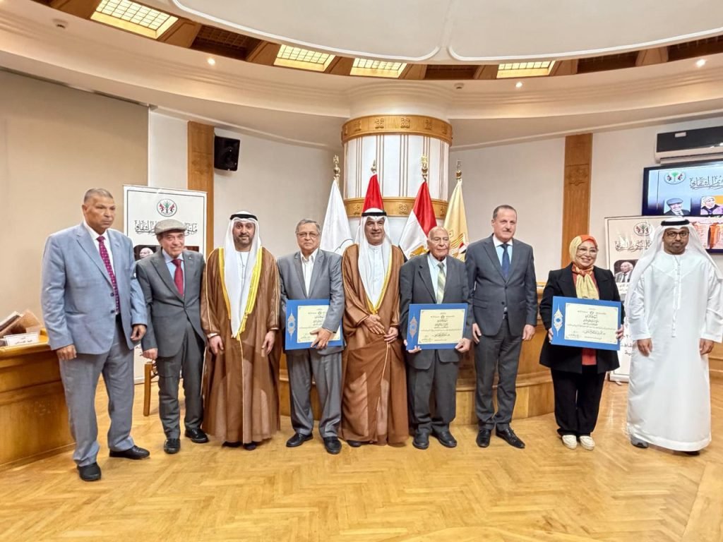 Sharjah Cultural Forum honours 4 Egyptian writers in Cairo