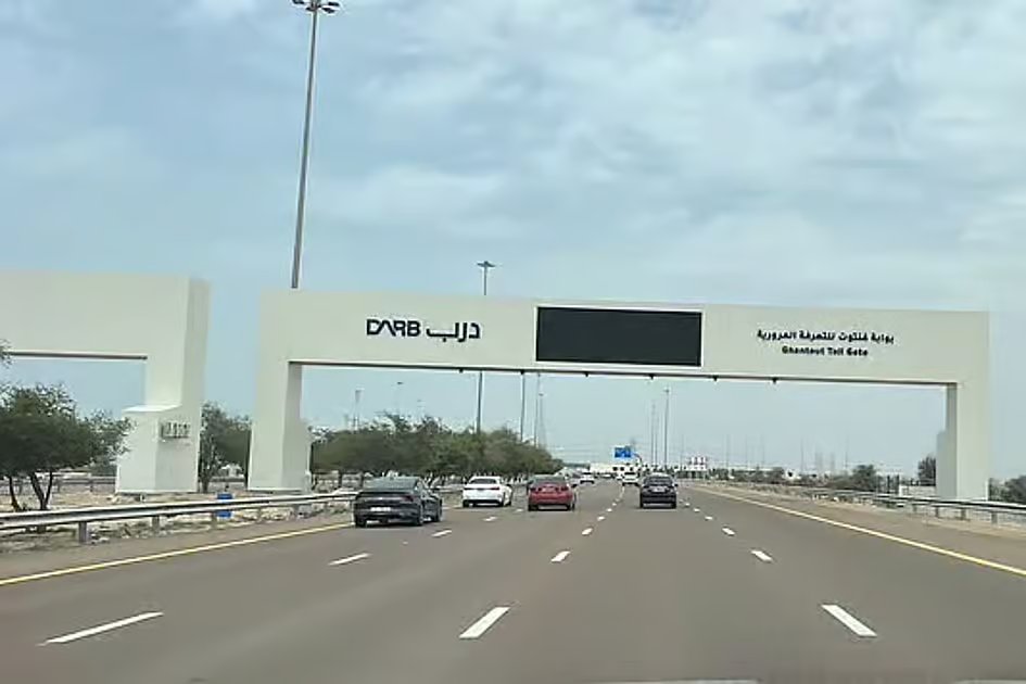 Two new Darb toll gates in Abu Dhabi to operate 24/7 starting May 4