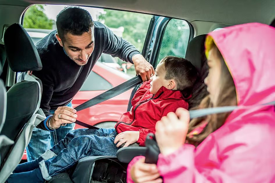28% UAE parents violate child car seat law: ‘My kids don’t like to be strapped in’