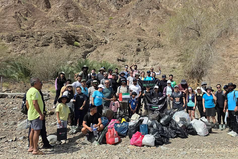 UAE residents collect 35 bags of trash in 5-hour Ras Al Khaimah mountain cleanup