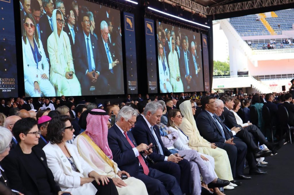 On behalf of UAE President, Noura Al Kaabi attends Costa Rica’s presidential inauguration ceremony