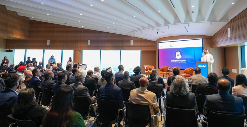 Dubai Chambers, Ministry of Economy & Tourism organise Indian family business forum
