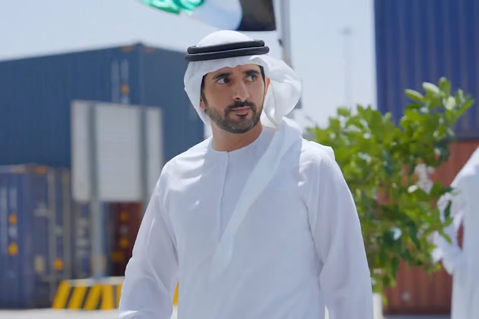 Watch: Sheikh Hamdan reviews operations at Jebel Ali Port, praises teams