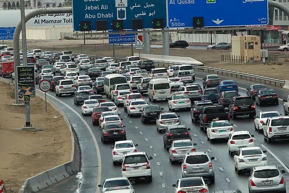 Sharjah residents explore flexible hours, alternative routes as road works cause traffic