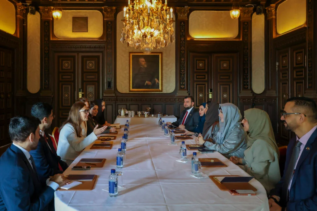 Latifa bint Mohammed meets with leaders of World Childhood Foundation, visits Campus Manilla in Sweden