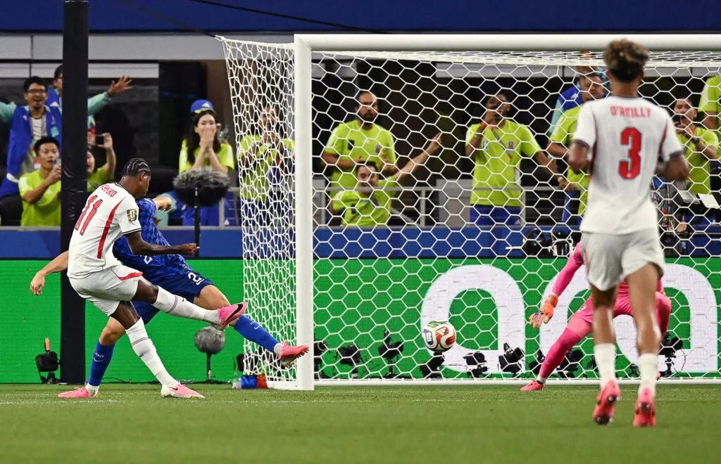 FIFA World Cup: England 4-2 Croatia