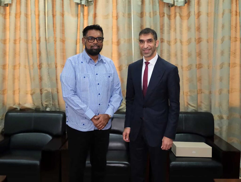 Guyanese President receives Al Zeyoudi, affirms commitment to expanding UAE economic partnership