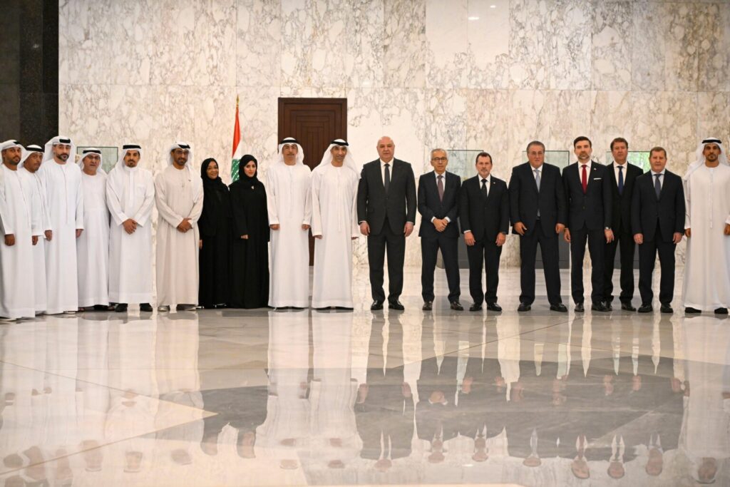 Lebanese President, UAE Minister of Foreign Trade stress importance of advancing bilateral relations