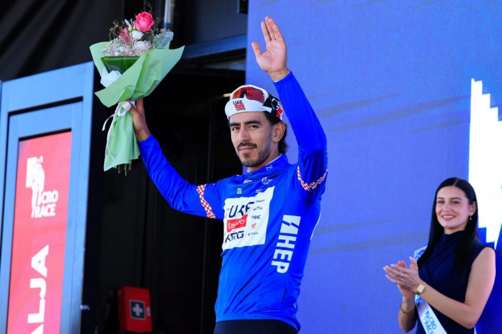 UAE Team Emirates-XRG retains CRO Race lead