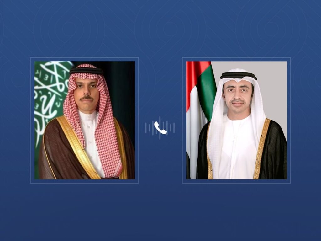 Abdullah bin Zayed holds phone call with Saudi Foreign Minister
